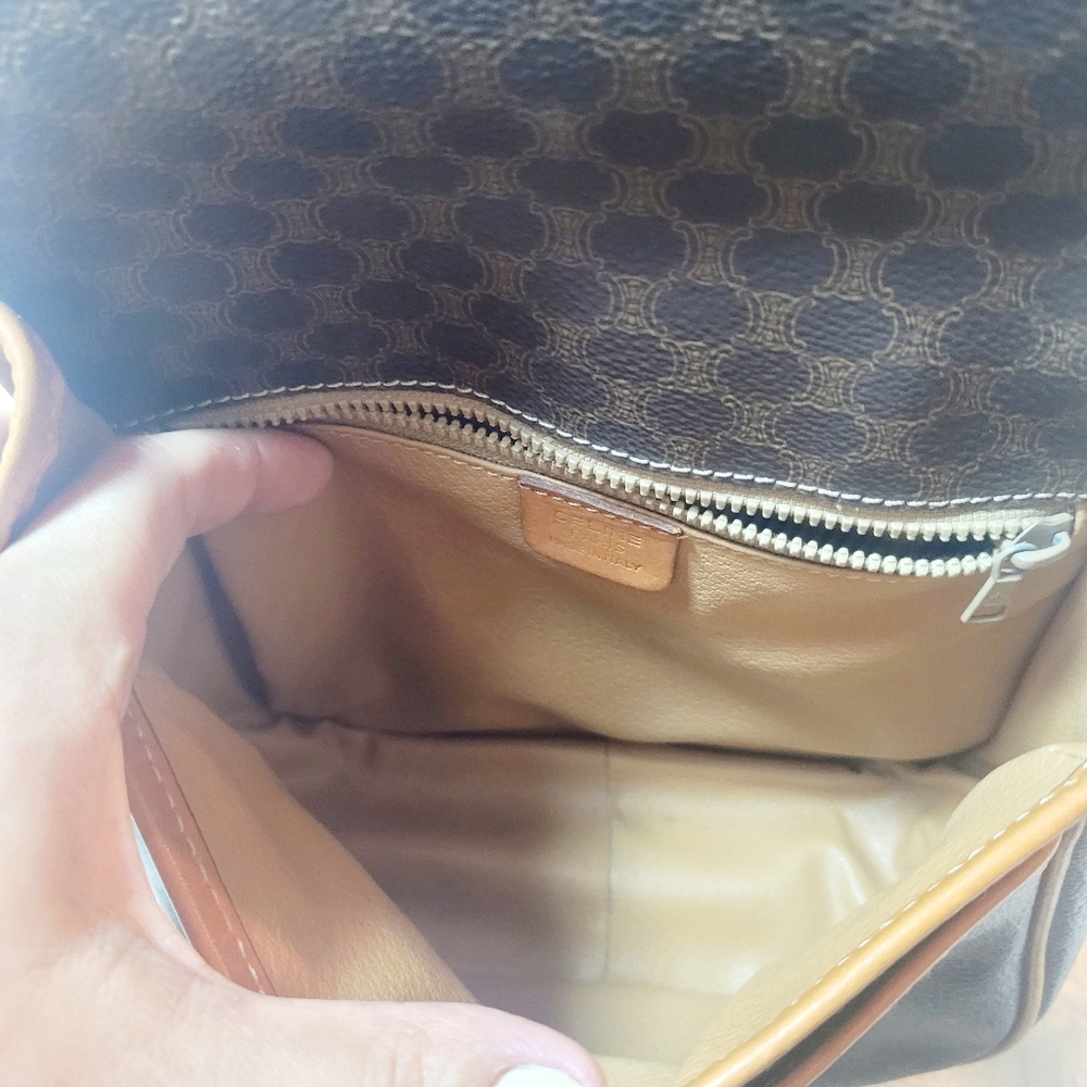 Céline | Macadam Crossbody - Picture 9 of 9